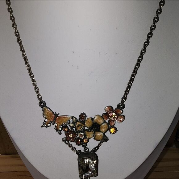 Floral Butterfly Necklace with Gold and Brown Accents 14"+2" - Picture 7 of 7